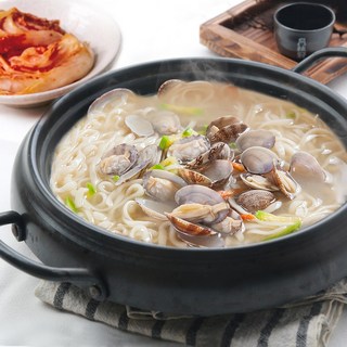 군산 엄마손 생 칼국수 밀키트 (1인분) – 235g, 6개입 군산엄마손칼국수 군산 엄마손 생 칼국수 밀키트 (1인분) – 235g, 6개입 군산엄마손칼국수