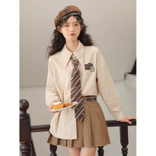 뉴진스 디토 교복 프레피룩