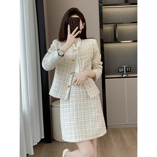 격조있는 격자무늬의 트위드 투피스 세트