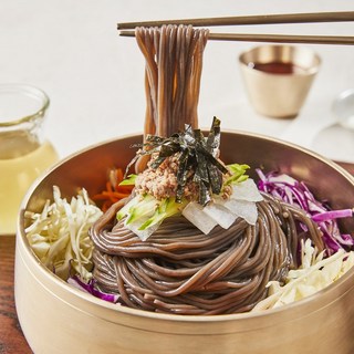 면사랑 쫄깃한 쟁반막국수 10인분 1800g (비빔장 500g 포함)