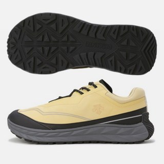 데상트 터레인디 컴포트화 옐로우 런닝화