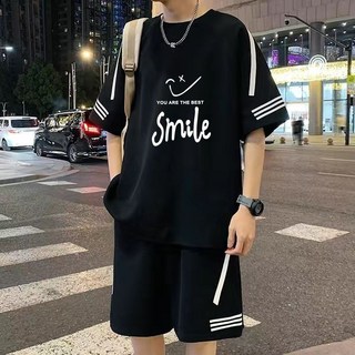 COSYEVNO 살찌고 뚱뚱한 트레이닝 세트 남자 여름 루즈핏 반팔 티 캐주얼 반바지에 멋스럽게 코디하기