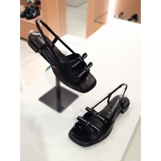 백화점 [포멜카멜레] 쁘띠보우 플랫샌들 2CM FLS1F1SS036 (2COLOR) 아울렛