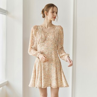 HEART NECK SHIRRING FLARE ONEPIECE_CREAM