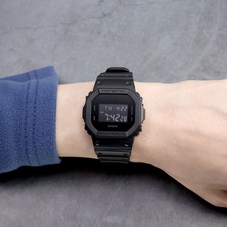 카시오 지샥 DW-5600BB