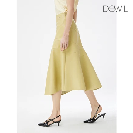 듀엘 [듀엘] 플레어 레더 스커트 YE_D241MSD010