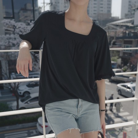 d0011f6f9f156ad250096be9e603ef333fbafd25f7daf6419146a6dd65c2.jpg