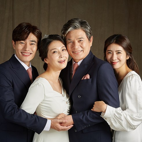 서울 종로구 [고화질 원본+액자] 가족사진 리마인드웨딩촬영 칠순팔순 대가족 THE NEW 동행스튜디오, D_칠순팔순 상차림