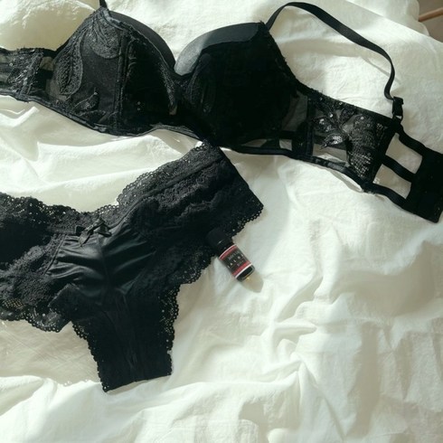 줄리스립 젤러시 아로마 오일 여성청결제 와이존 향수 5ml, 1개