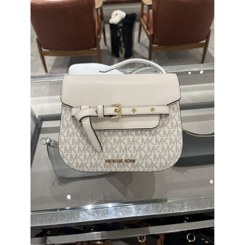 마이클코어스 - 마이클 코어스 에밀리아 스몰 크로스바디 백 MICHAEL KORS Small Logo Crossbody Bag 35S2GU5C1B