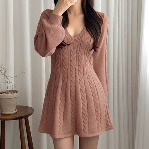 2023년 가성비 최고 예쁜원피스 - 데일로엔 여성 브이넥 퍼프 포인트 꽈배기 긴팔 미니 원피스