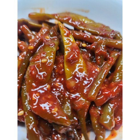 1+1 새콤 매콤 양념고추 마늘쫑무침 1kg 2개 반찬 장아찌