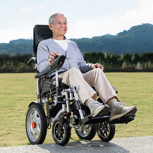 도움집 2세대 접이식 전동휠체어 노인전동차 여행용휠체어 장애인전동차 4륜 휴대용, 1개, A. 12AH 리튬 배터리 - 20km 주행