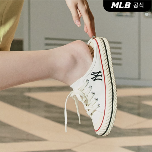 남성 여성 운동화 스니커즈 신발 엠엘비 플레이볼 오리진 뮬 (PLAYBALL ORIGIN MULE) NY (오프 화이트) 3AMUUA11N-50WHS