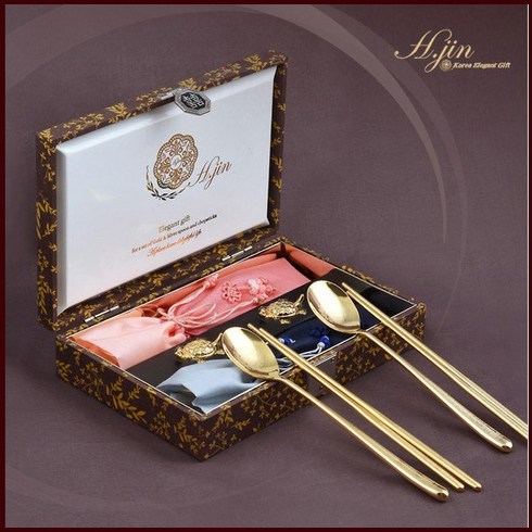 2023년 가성비 최고 남자친구부모님설선물 - H.jin 사대부 진공 금수저세트 (금거북 매화 문양) 남자친구 여자친구 아버님 어머님 부모님 인사선물 + 고급 전통 노리개 포장, 금매화