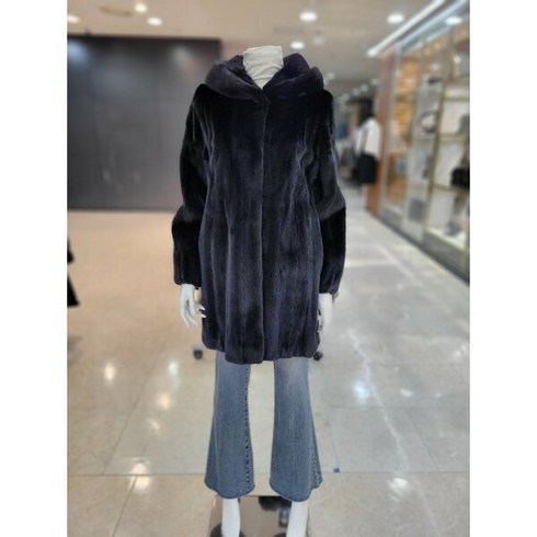 [GEO FUR] 천연모피 블랙그라마 휘메일 밍크 풀스킨 하프 코트_G104SHC0010