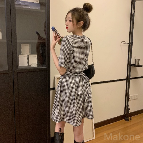 제주캠핑카렌트 - 체크원피스 빅사이즈뚱뚱한 여동생 유혹등노출 체크 원피스 여름 디자인 개성 허리밴딩 날씬해보이는 빈티지 스커트