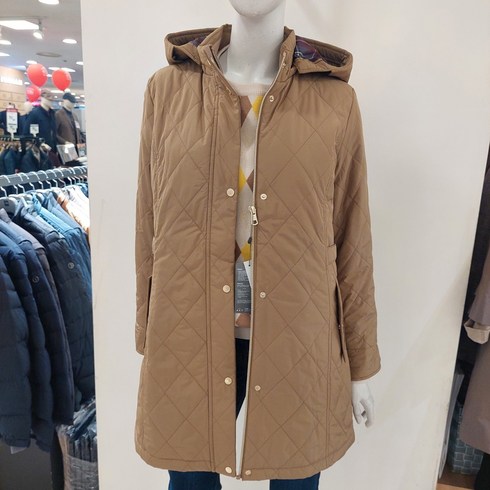 PAT 겨울점퍼 80%~~ 대박~~신슐레이터 충전제 사용한 고급스러운 패딩점퍼 ~~ 다이아퀼팅점퍼 @@ 시그니처 후드패딩점퍼 @@ 1IWW81305 동수원NC