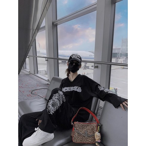 산스크리트 프린트 아이스하키 세트 여 가을 감촉 스트리트 스몰 캐주얼 팬츠 투피스