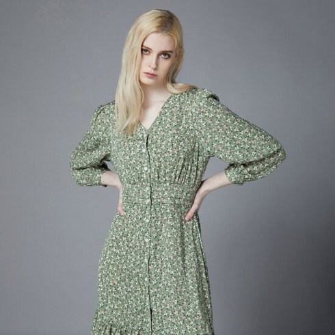 [지지피엑스]미니 플라워 셔링 티어드 롱 원피스 (GOHOPA88F)