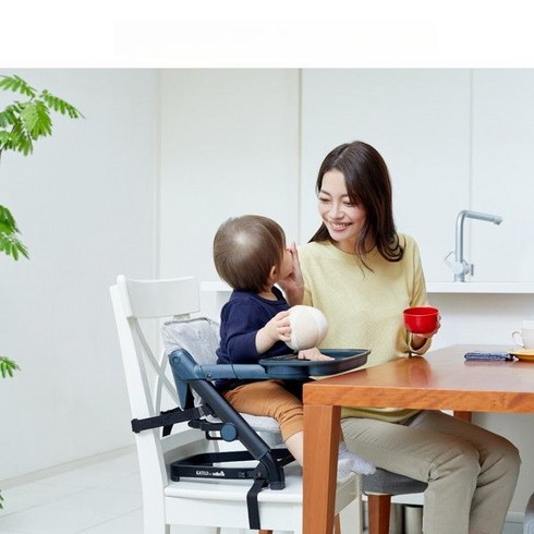 카토지 - KATOJI 카토지 성인 의자에 고정 가능한 아기 의자 로우체어 테이블 트레이 포함