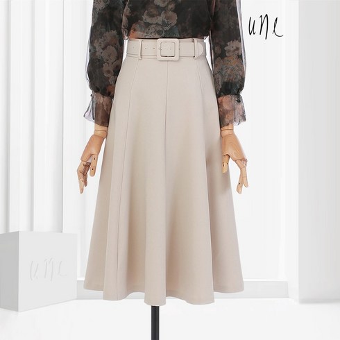 윈 UNE페미닌절개플레어스커트