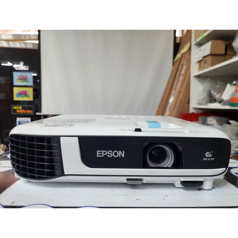 소형 EPSON EB - X51 중고빔프로젝터