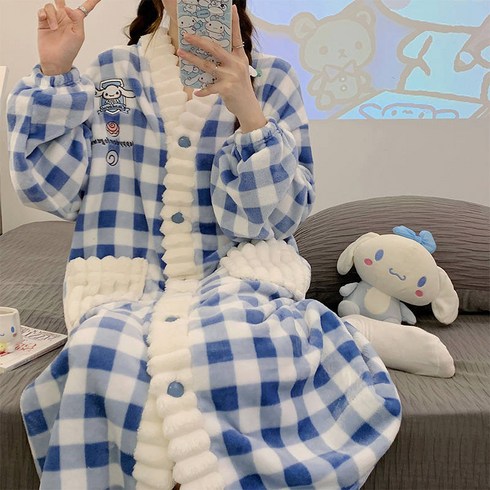 몽실몽실 수면 롱 원피스 극세사 수면 잠옷 겨울 홈웨어 루즈핏 빅사이즈 파자마 가운 단추