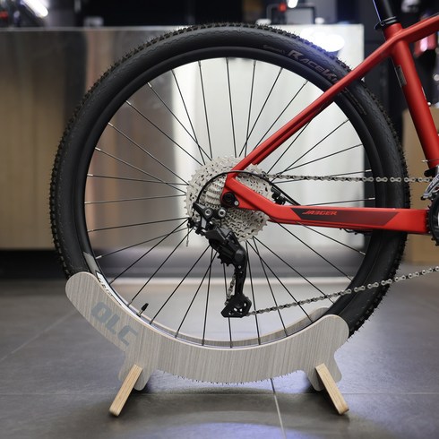 2023년 가성비 최고 자전거받침대 - OLC BS-02 원목 실내 자전거 거치대 스탠드, 4. MTB용 - 그레이