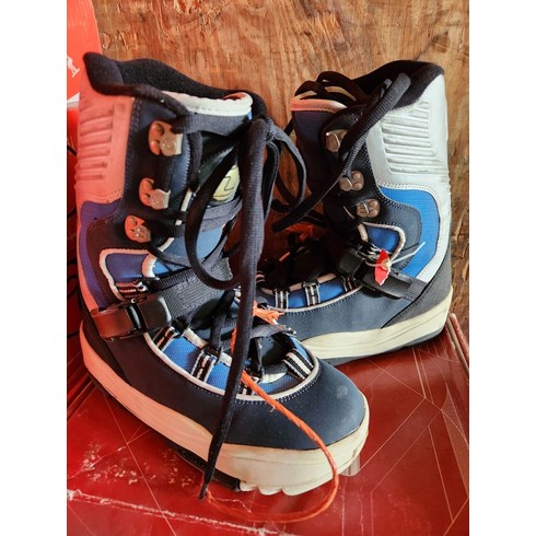 디럭스 부츠 스노우보드 NEW Deeluxe Ace Clicker Step In Lace-Up Snowboard Boots, Mondopoint 25