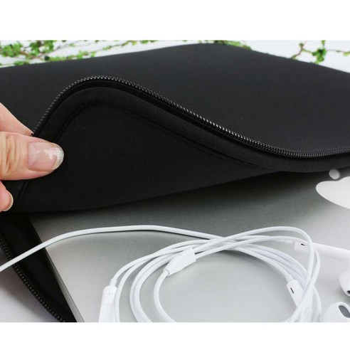 이디오 심플 노트북 파우치: 노트북 보관 및 운반을 위한 안전하고 스타일리시한 솔루션