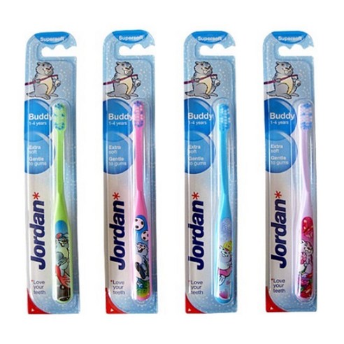 부드럽고 안전한 조르단 버디1 칫솔로 우리 아이 첫 칫솔질을 즐겁게 시작하세요.
