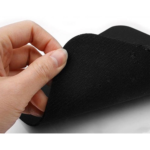 게이머를 위한 최고의 선택: MP975 게이밍 블랙 마우스패드