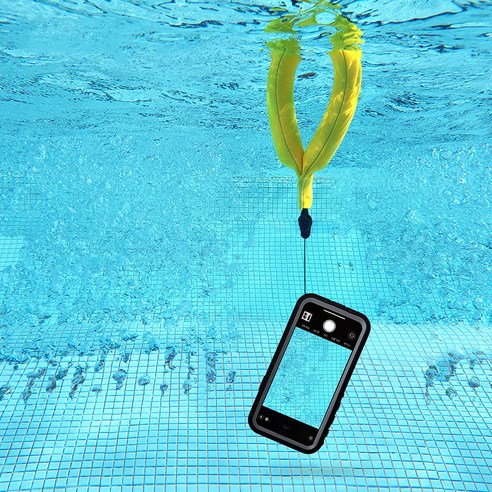 물놀이 사진, 이젠 맘껏 찍으세요! 아이폰 16 Pro 완벽 방수 솔루션