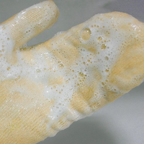 부드러운 마법, 요술 손모아 벙어리 때장갑으로 놀라운 피부 변화를 경험하세요!