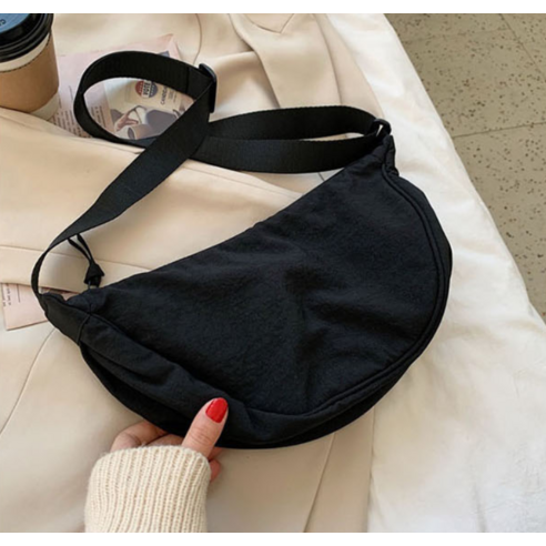 세련된 미니멀리즘, 편안한 실용성, 합리적인 가격