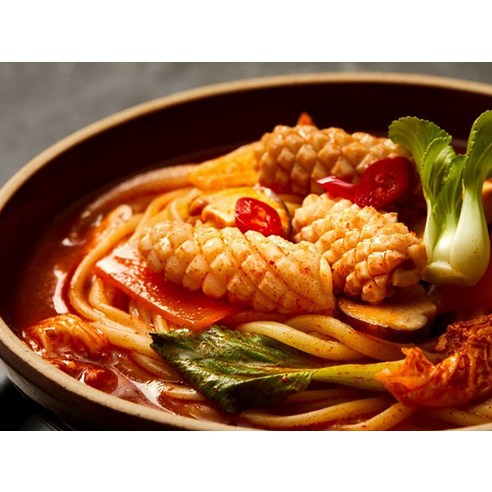 늦은 밤 짬뽕, 이제 집에서 10분 만에 즐기세요!