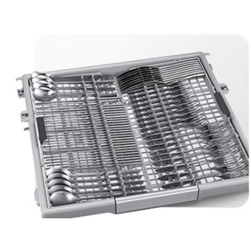 BESPOKE Infinite Line 식기세척기로 주방을 아름답고 편리하게 완성하세요.