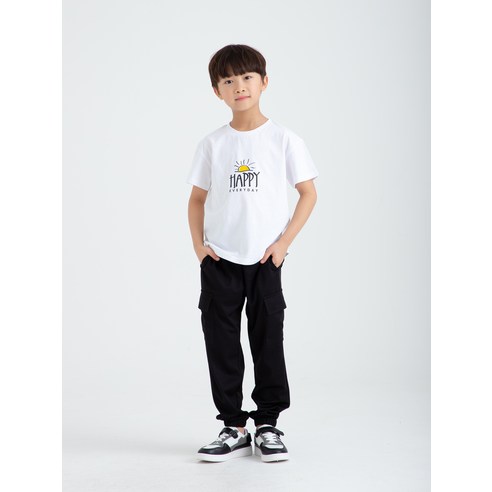 UV 차단 기능과 시원함을 겸비한 롤리트리 아동 쿨링 조거 팬츠로 활기찬 활동을 즐기세요.