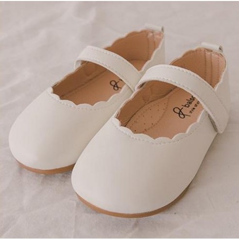 아이 발 건강과 스타일을 책임지는 베이비쨈 물결 플랫 구두