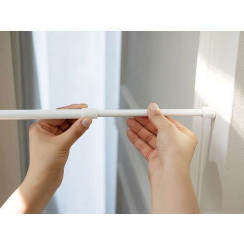 좁은 공간, 넓은 활용! 코멧 다용도 미니 압축봉으로 마법같은 공간 변화를 경험하세요.