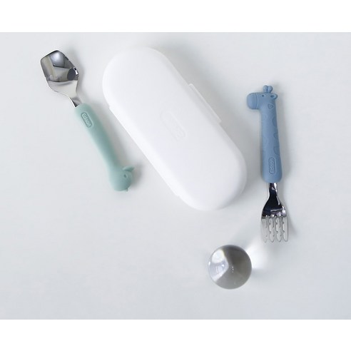 우리 아이 첫 식사를 위한 안전하고 편리한 선택, 에디슨 유아 실리콘 스푼 포크 세트