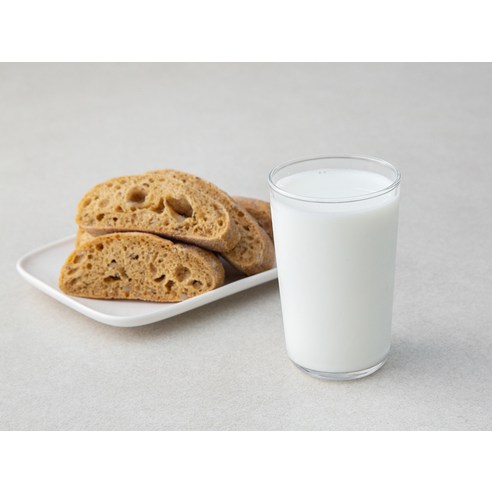 갓 짜낸 신선함 그대로, 파스퇴르 저온살균 우유로 건강한 아침을 시작하세요!