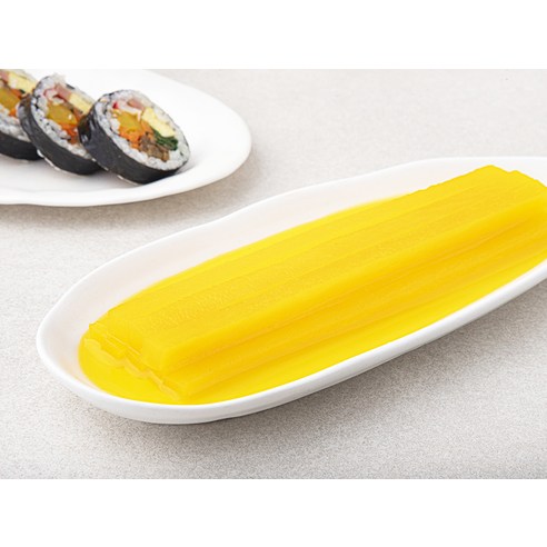 간편하고 맛있는 김밥 만들기의 필수 재료