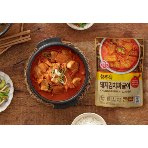 깊고 풍성한 맛, 오뚜기 청주식 돼지김치짜글이로 간편하게 즐기세요!