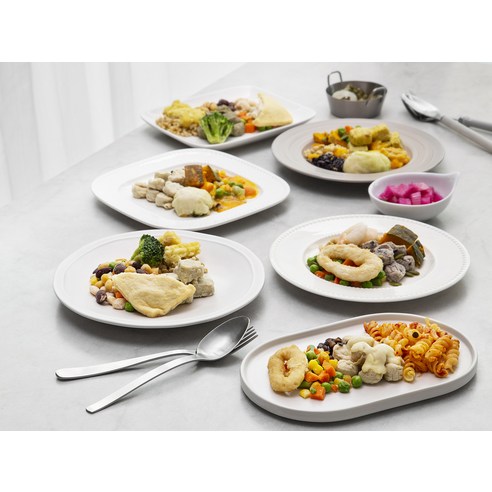 바쁜 일상에서 건강한 식사를 간편하게 즐기세요: 곰곰 닭 도시락 시즌2