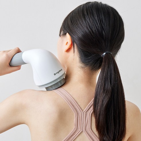 에르고바디 틈셀피니셔 마사지건으로 전신 피로를 날리세요!