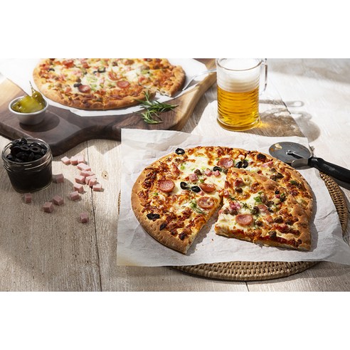 맛과 품질의 만남: 오뚜기 콤비네이션 피자