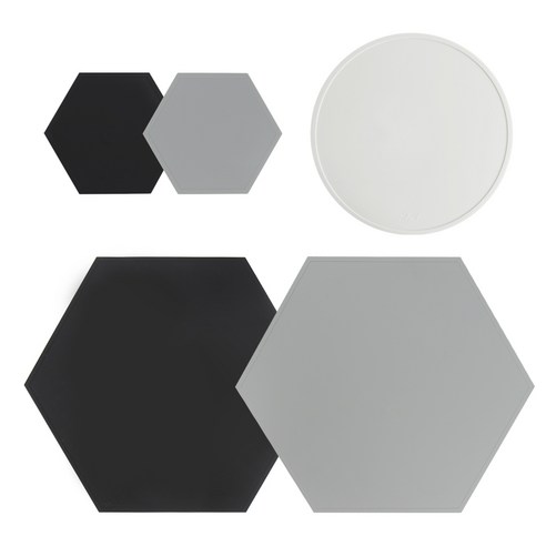 에이드엘 헥사곤 실리콘 테이블웨어 2인세트, 테이블매트(블랙, 라이트그레이), 컵받침(블랙, 라이트그레이), 냄비받침(베이지), 395 x 343 mm