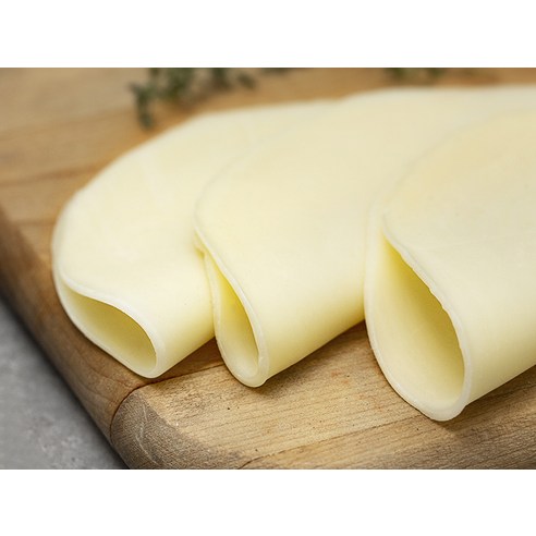 캘리포니아 프로볼로네 치즈 하나로 간편하고 맛있는 샌드위치를!